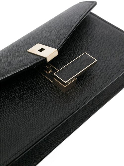 ISIDE LEATHER CLUTCH